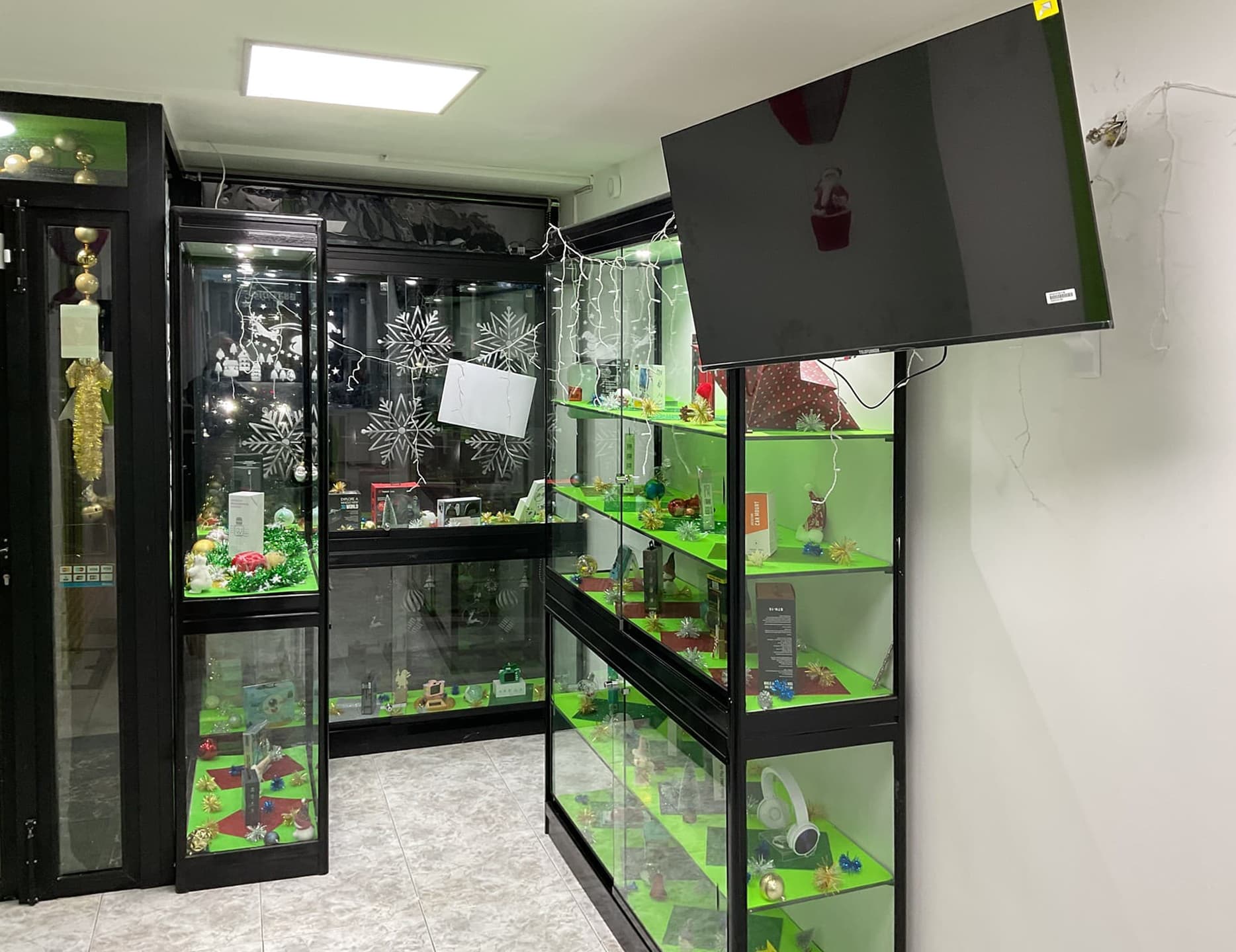 Tienda en Avenida de Monelos